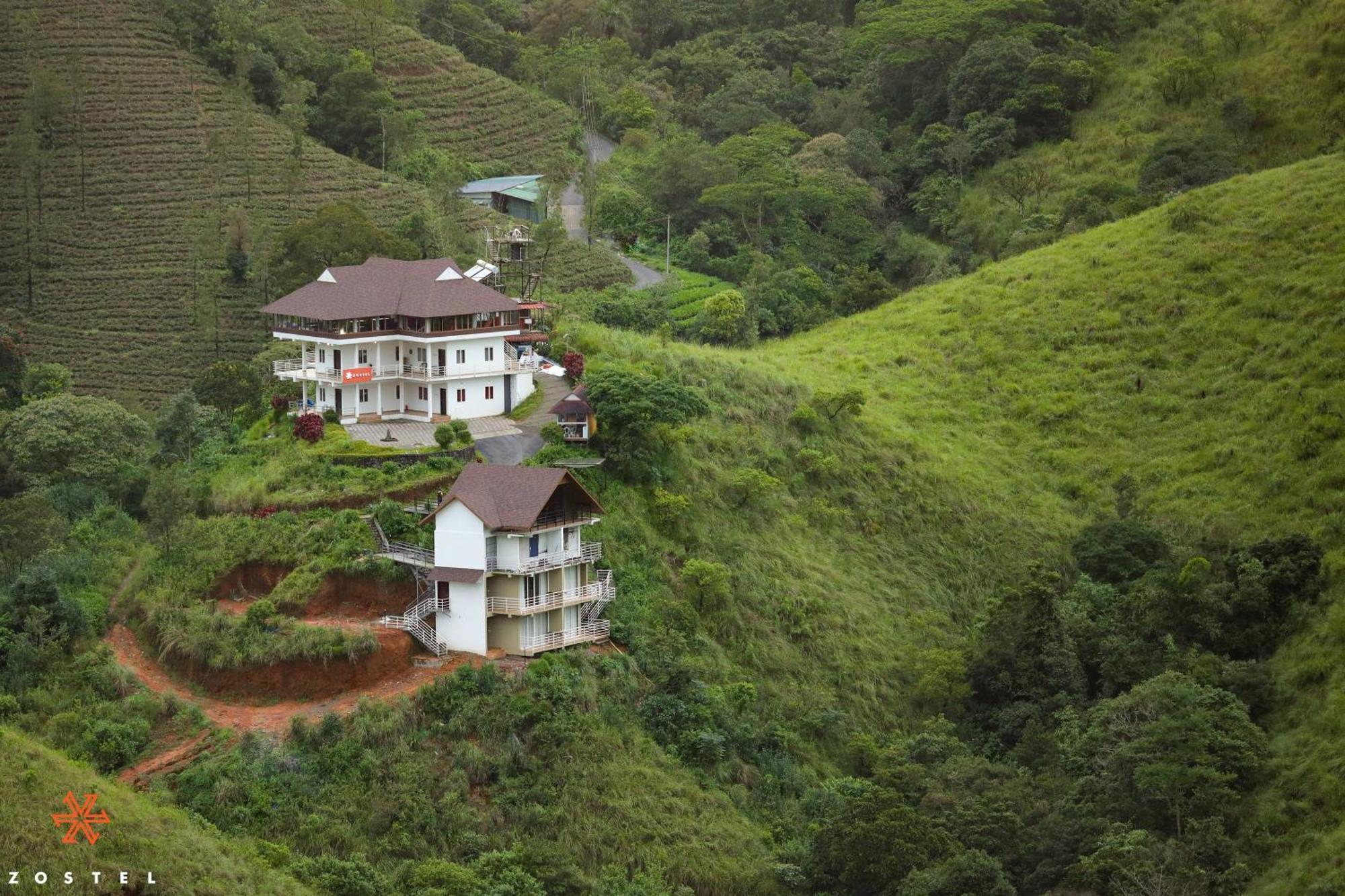 Zostel Vagamon Hostel Exterior photo